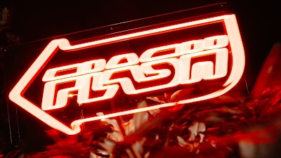 Flash - Palm Beach
