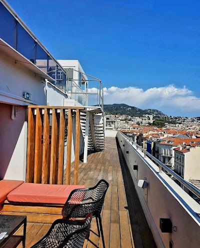Bella Ciela Nice Bar & Rooftop