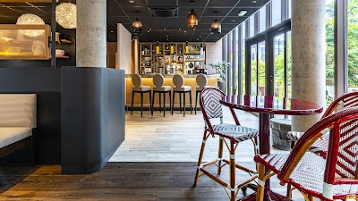 Le Suites Bar