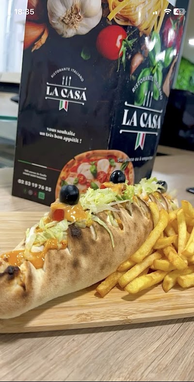 LA CASA : Pizzeria & Sandwich