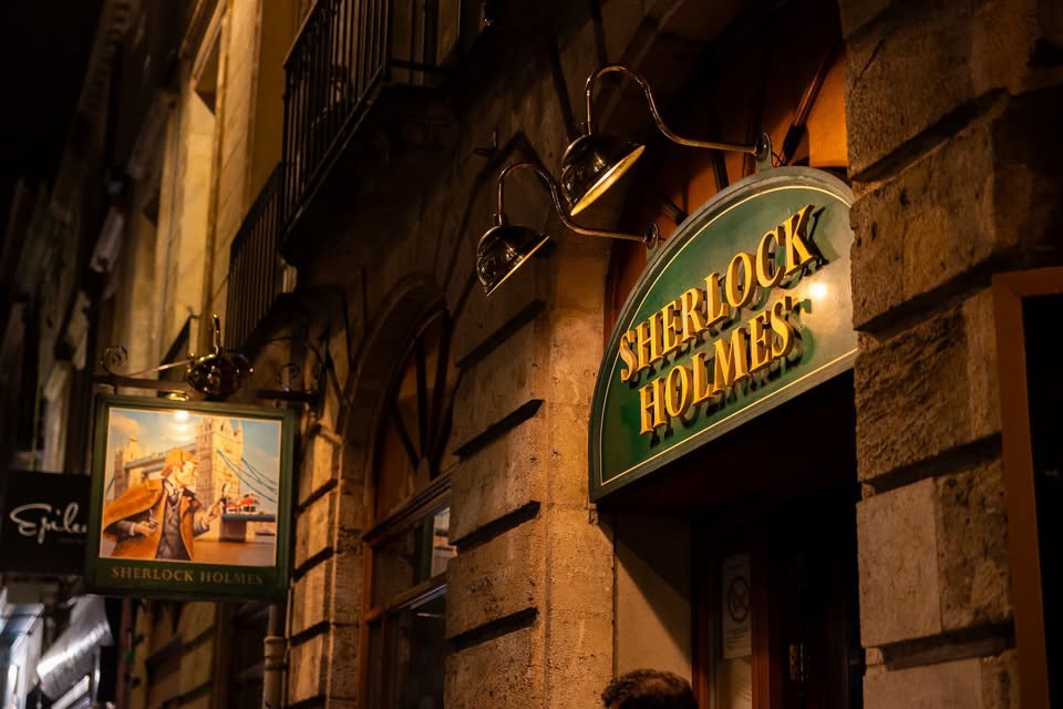 Sherlock Holmes