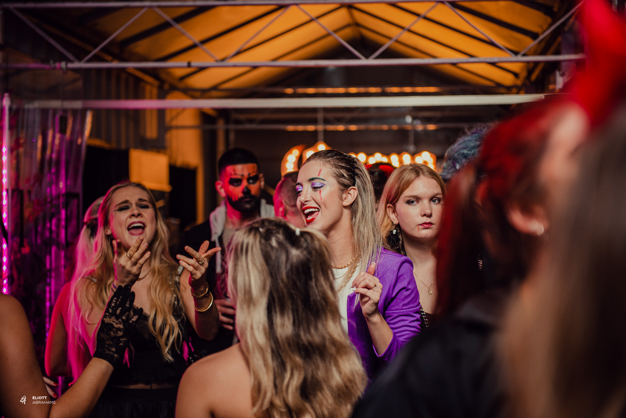 NIGHTLIFE - Plein Publiek