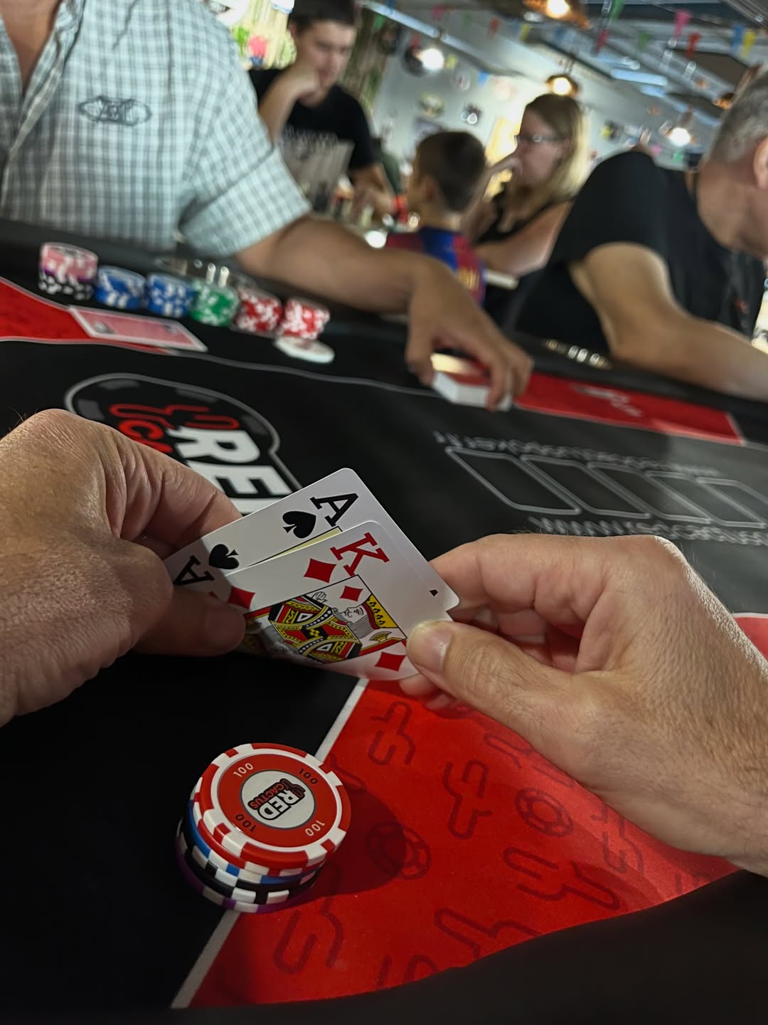 Tournoi Échecs et Poker