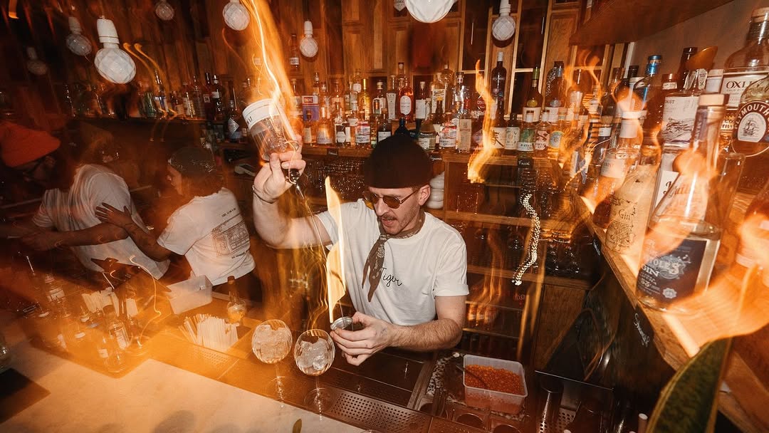 Le samedi, c'est Gin to' & DJ set all night long